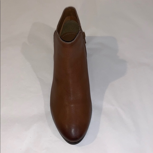 Brown leather booties. - Picture 5 of 5